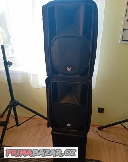 2x RCF 710 1x RCF 702