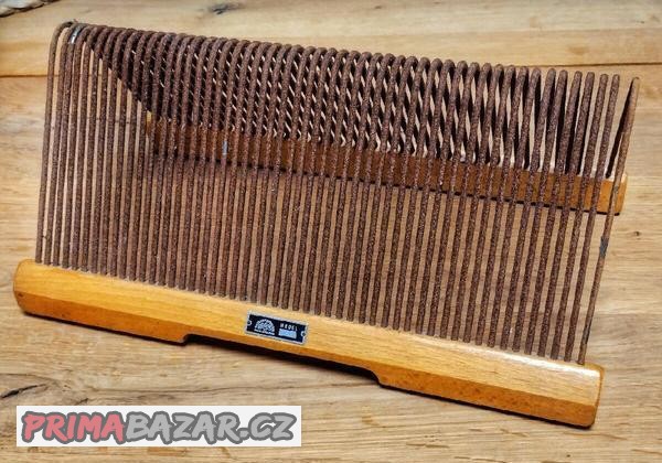 Retro stojan Supraphon na LP desky