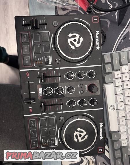 Numark party mix 2x