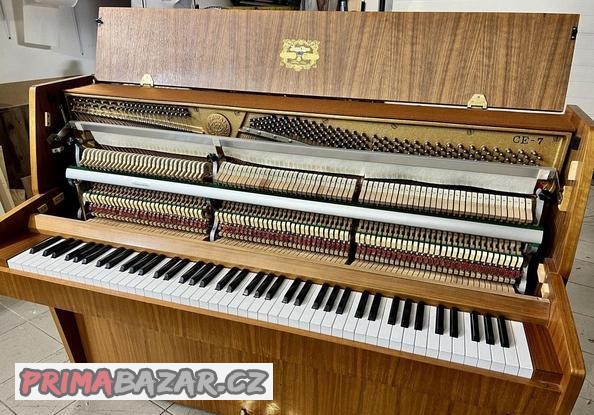 Pianino Kawai