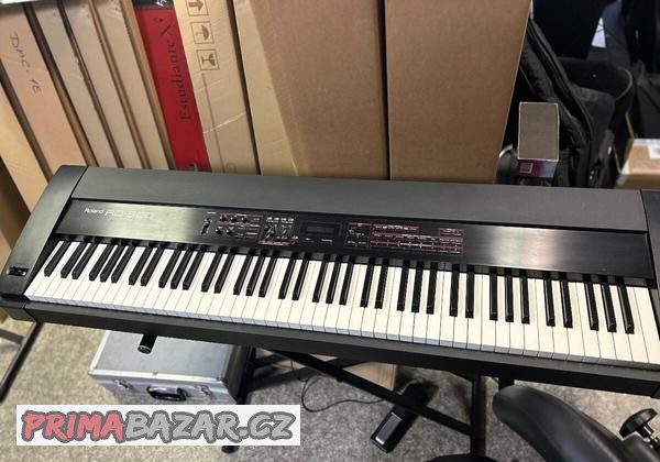 roland-rd600-kurzweil-pc3k8-a-dalsi-klavesy