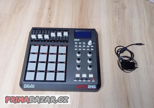 Akai MPD 26