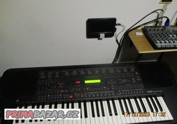 Prodám Yamaha PSR 5700