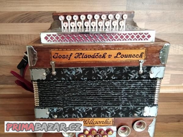 heligonka-harmonika-akordeon-hlavacek-top-stav