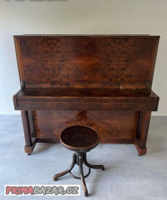 Piano hluchaň