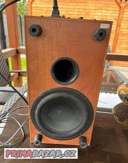 Aktivní subwoofer Jamo
