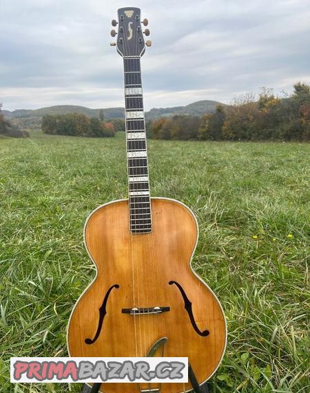 Mistrovský archtop Franz Hirsch