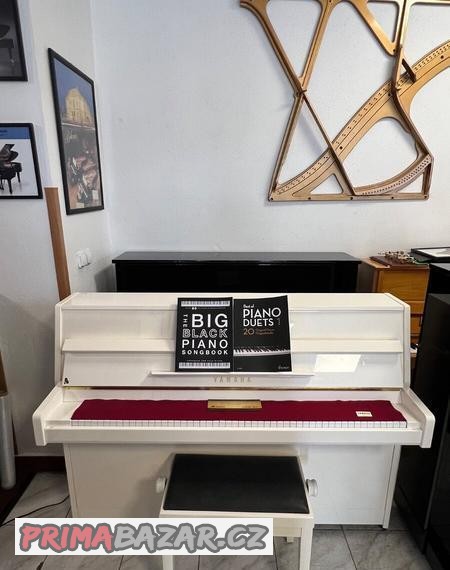 pianino-yamaha-b1-se-zarukou-5-let-prodano