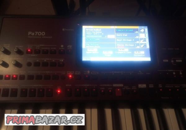 prodam-korg-pa-700