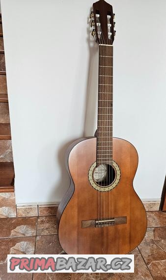Kytara Amada