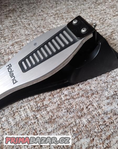 hi-hat-controler-roland-fd-8-jako-novy