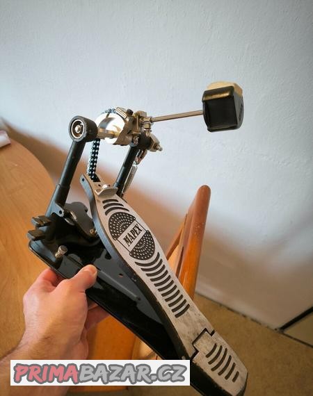 koupim-pedal-mapex-p-750-k-basovemu-bubnu
