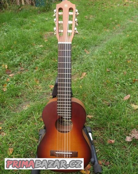 PRODÁM malé GUITARLELE, sunburst