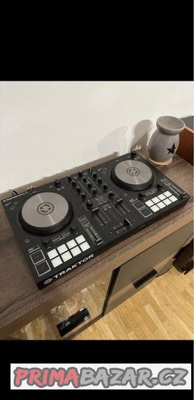 Native Instruments Traktor Kontrol S2 MK3