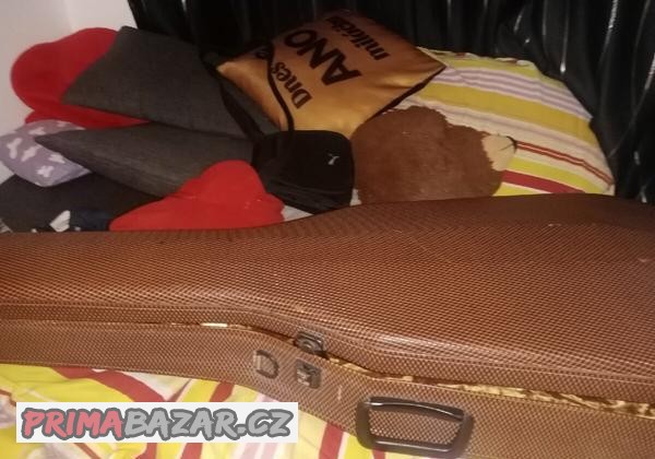 Obal na kytaru