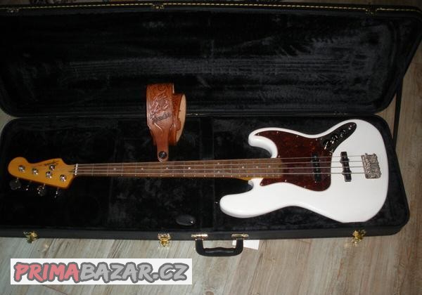 Baskytara FENDER SQUIER LE M60S/