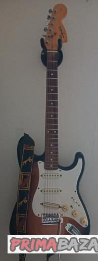 Elektrická kytara Squier