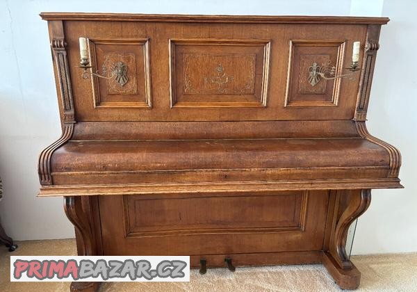 Piano Frant. Hájek ve Vídni, dobrý stav