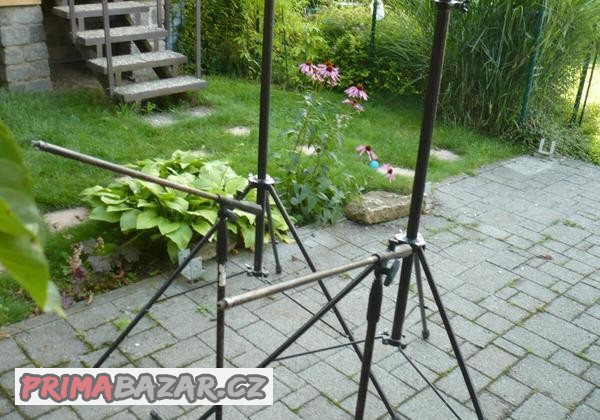 2 x stojany na repro bedny Marshall