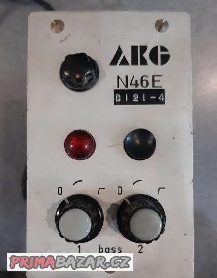 mikrofonní phantomový napáječ AKG