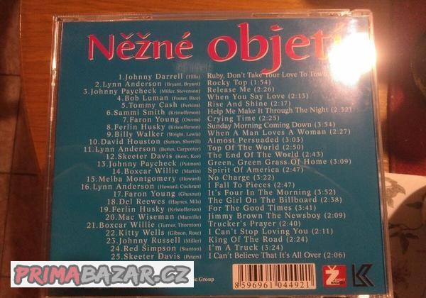 Prodávám cd Něžné Objetí rozbalený ale v ideálním stavu