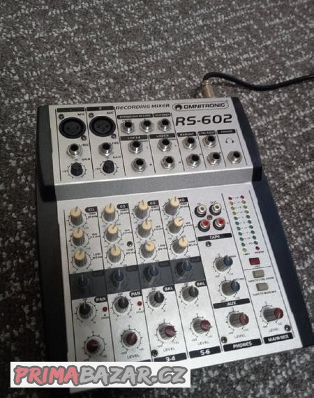 Mixážní pult OMNITRONIC RS-602