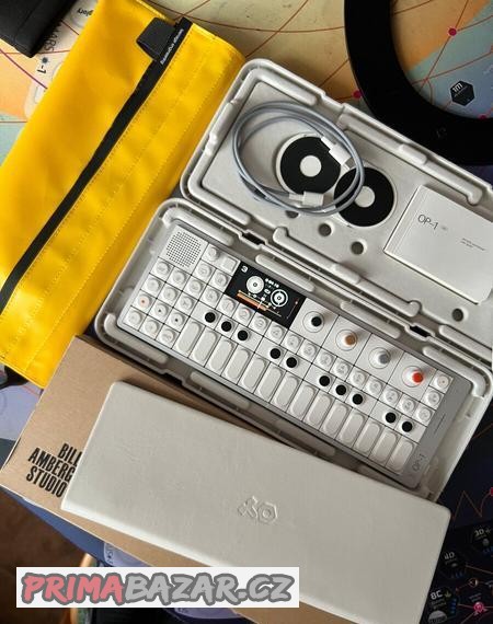 op-1-field-teenage-engineering