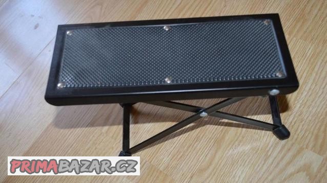 podnozka-stupatko-k-kytare-nove