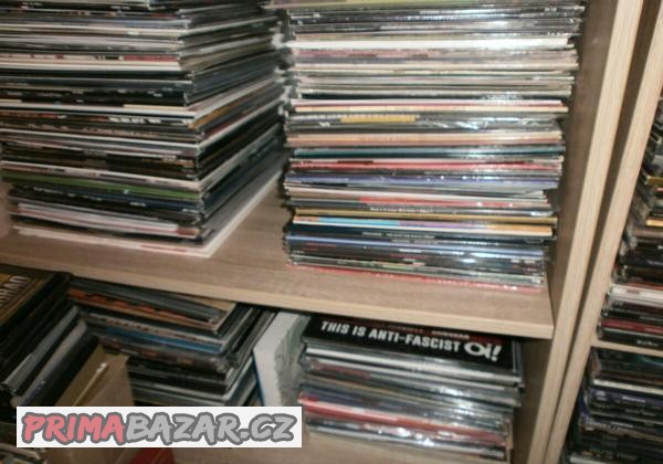 Prodám sbírku LP,CD,dvd,kazet