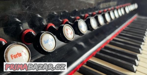 harmonium-august-forster