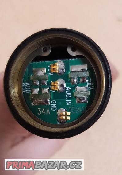 Vysielač handka mikrofón SHURE UT2
