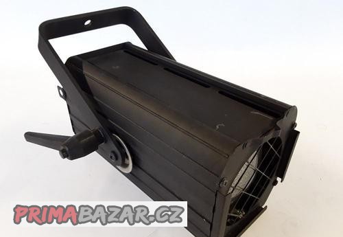 Divadelní reflektor ADB C51 - 500 W