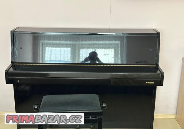 Nabízím piano
