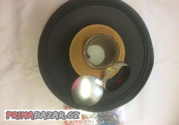 Reproduktor JBL E130