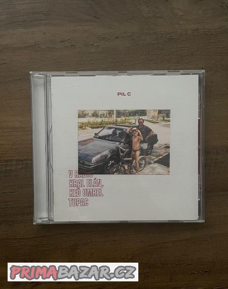 CD Pil C V rádiu hral Elán, keď umrel Tupac