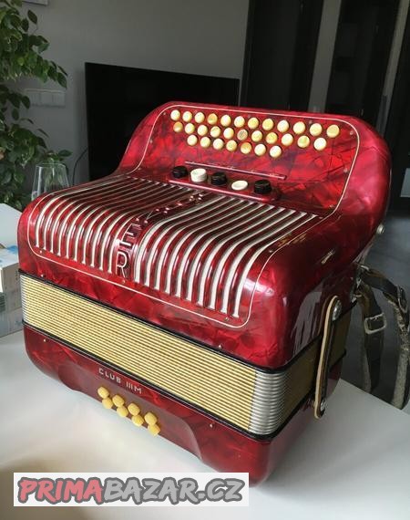 Diatonický knoflíkový akordeon Hohner Club III M s kufrem