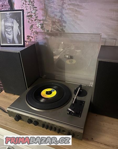 Gramofon Tesla CZN300