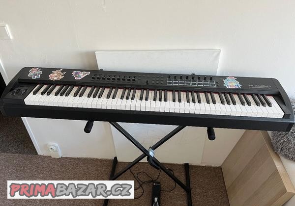 Hammer Audio 88 PRO + Piano Stand + Pedal