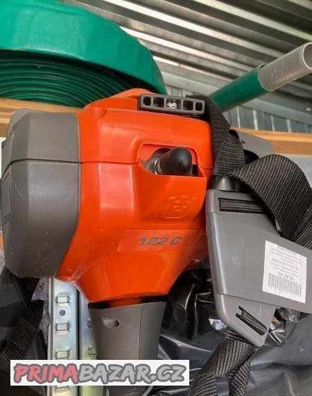 vyzinac-husqvarna-122c