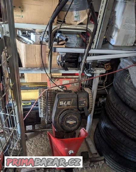 listova-sekacka-motor-briggs-stratton