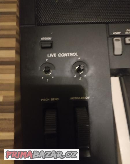 yamaha-psr-s-775