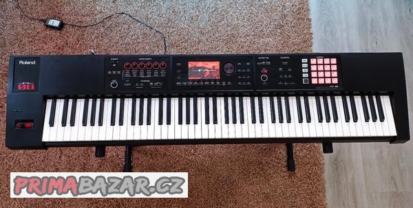 roland-fa-08