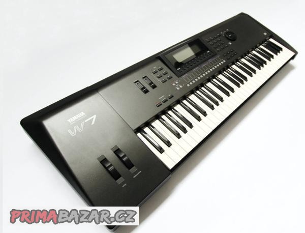 Yamaha W7