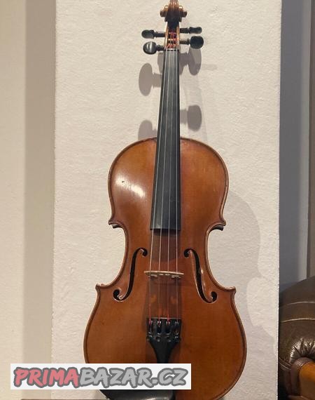 4/4 Housle francouzske