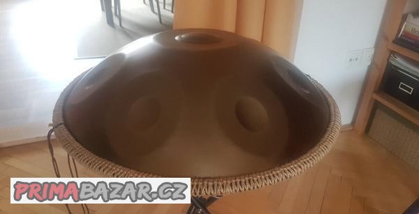 handpan-d-celtic-9-notes-pure-gold