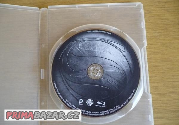 Prodám bd  Muž z oceli bez české podpory