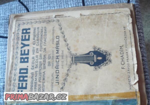 Ferdinand Beyer hra na klavír