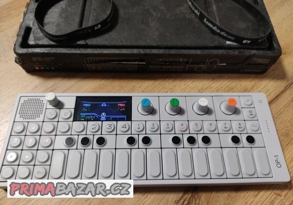 teenage-engineering-op-1-stav-jako-novy