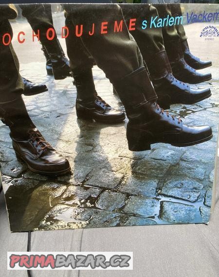Vinylová deska Pochodujeme s Karlem Vackem