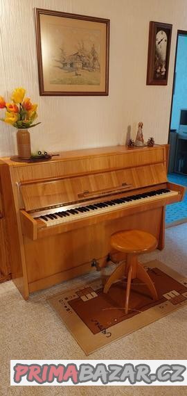 Pianino Petrof (rok výroby 1960-1961)